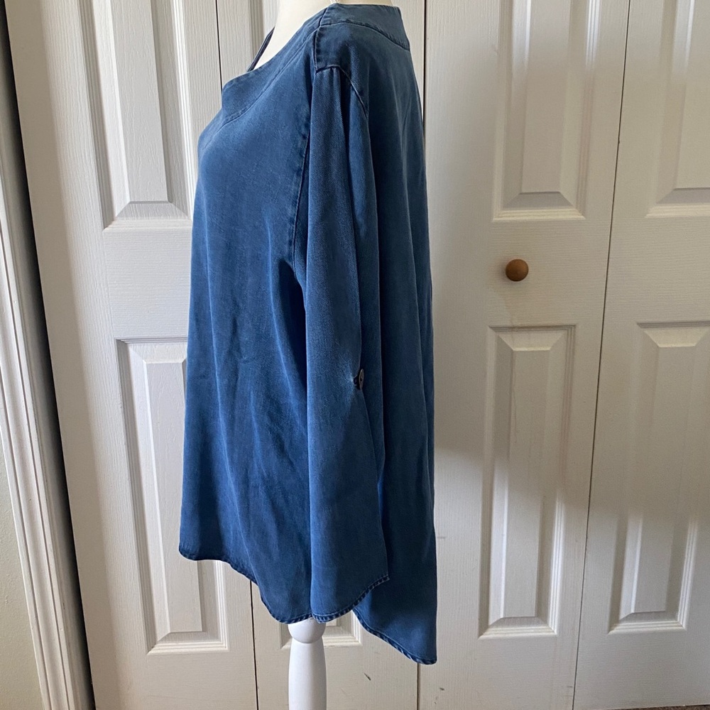 🥰Soft Surroundings Top🥰 - Picture 8 of 9
